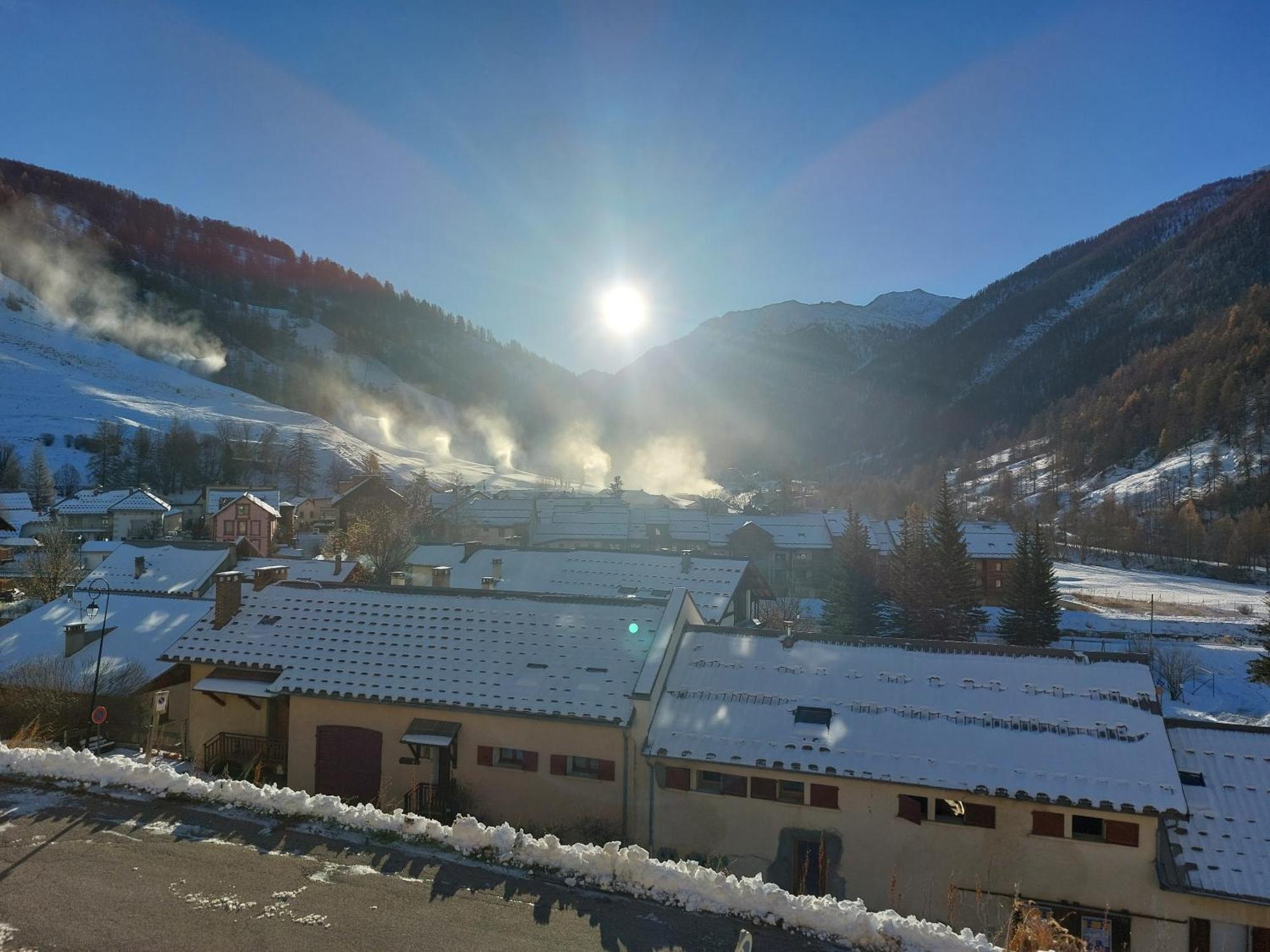 Le Studio Du Queyras Avec Vue Sur La Montagne Abriès Buitenkant foto